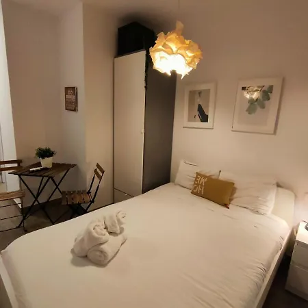 Pequeno Con Mini Piscina - No Climatizada Appartement Valencia