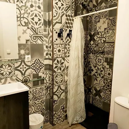 Pequeno Con Mini Piscina - No Climatizada Appartement