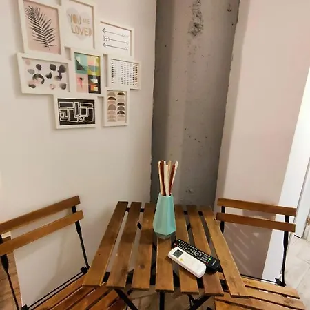 公寓 Pequeno Con Mini Piscina - No Climatizada 瓦伦西亚