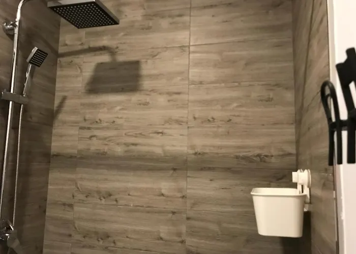 Pequeno Con Mini Piscina - No Climatizada Appartement