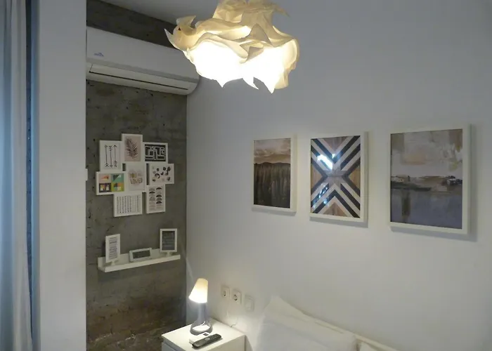 Appartement Pequeno Con Mini Piscina - No Climatizada Valence