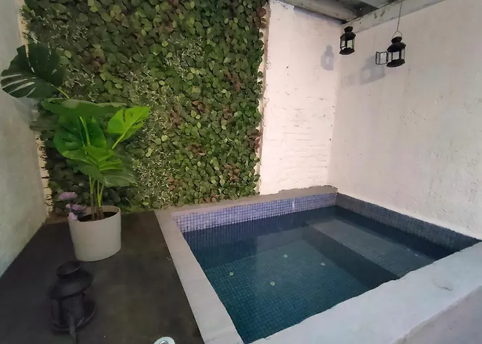 Pequeno Con Mini Piscina - No Climatizada Appartement
