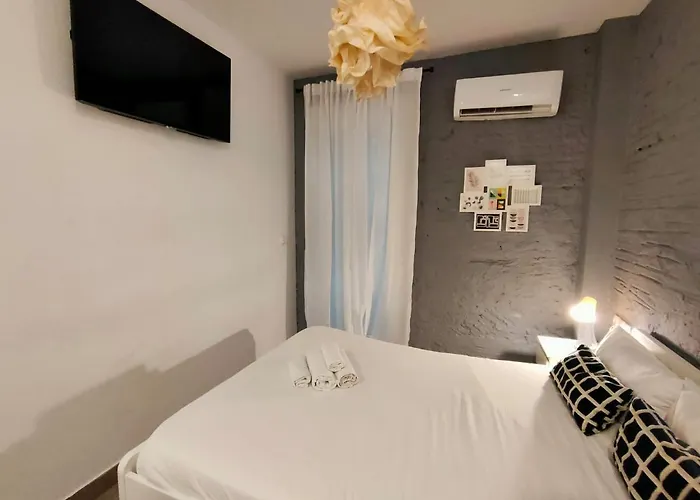 Pequeno Con Mini Piscina - No Climatizada Appartement Valence