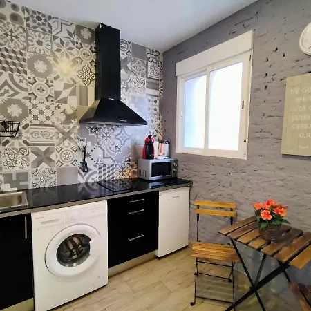 Apartment Pequeno Con Mini Piscina - No Climatizada *